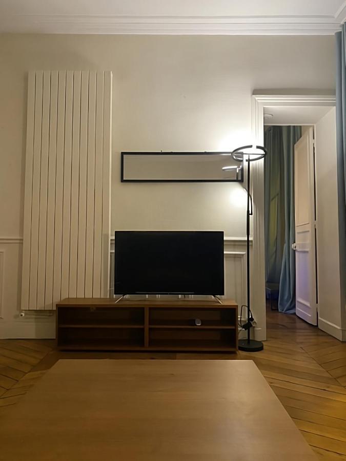 Spacious Apartment Next To Place Vendome Paris Extérieur photo
